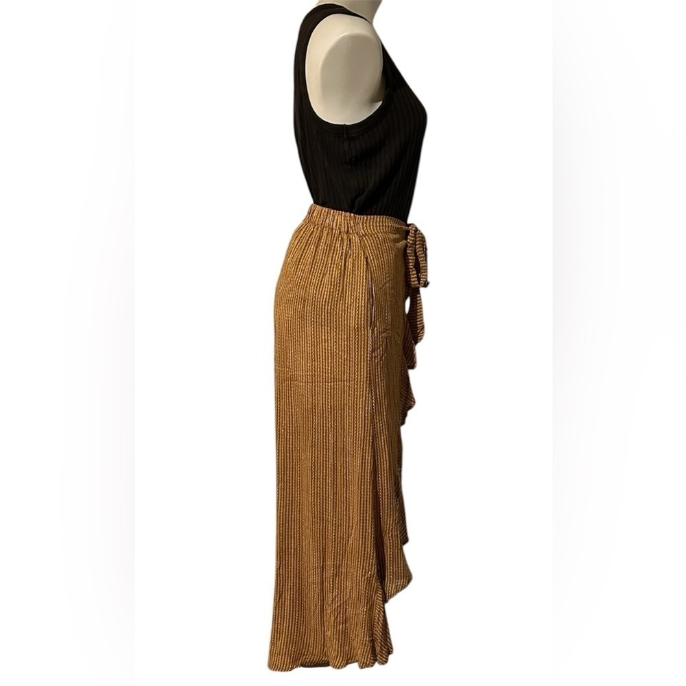 Kori fly-away tie waist pants / jumpsuit hobo wide leg. - Picture 3 of 13